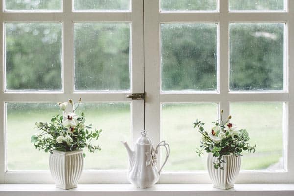 Why Pressure Washing Windows Can Cause Damage and How to Avoid It