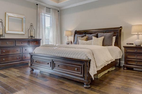 What Colors go With Cherry Wood Bedroom Furniture